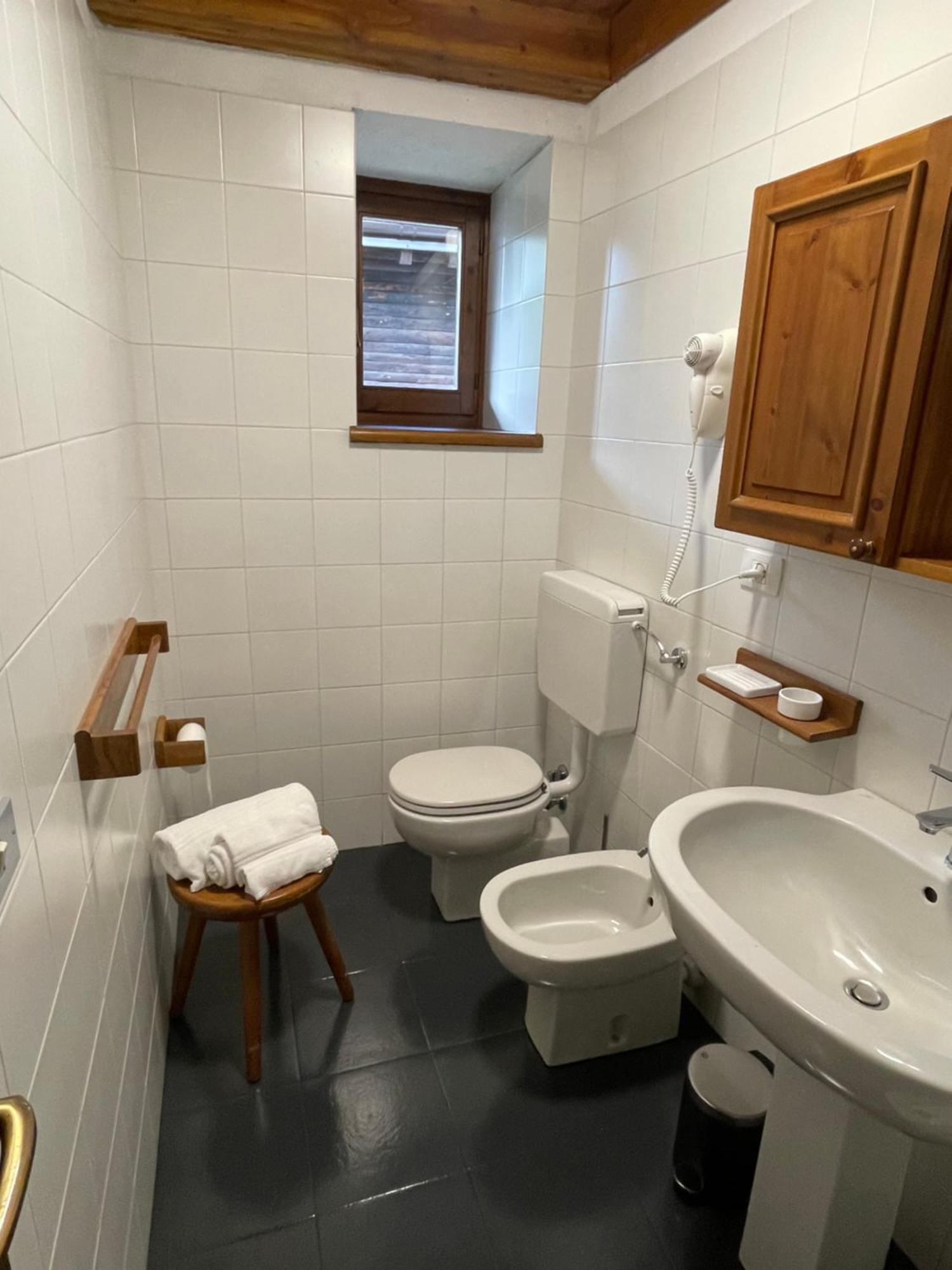 Chalet Bellevue Bardonecchia Kamer foto
